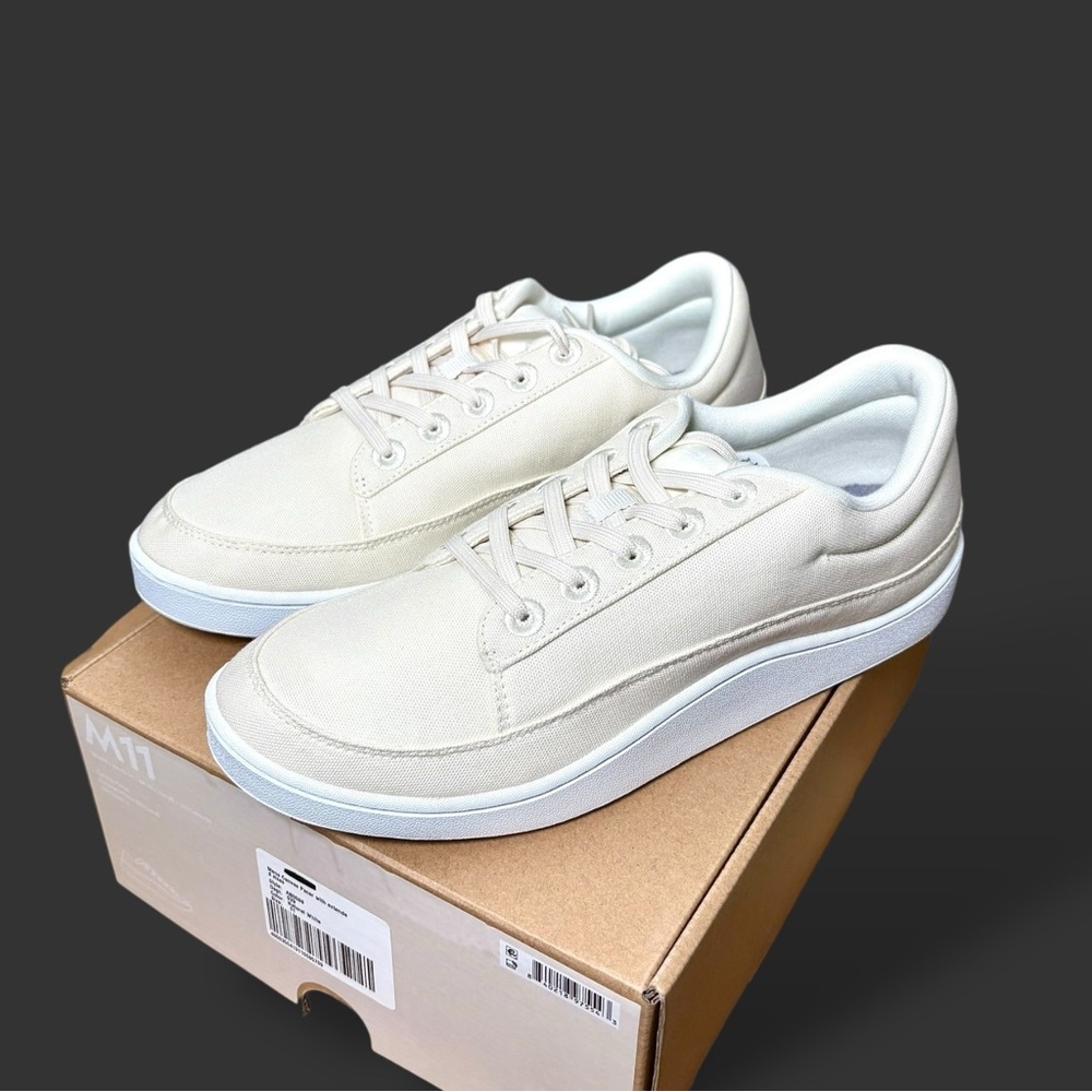 Allbirds Men’s Natural White Blizzard Canvas Pacer Sneakers Sz 11